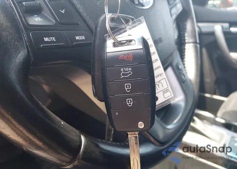 2015 Kia Sorento Lx z USA, uszkodzony, nr VIN 5XYKT4A64FG601053